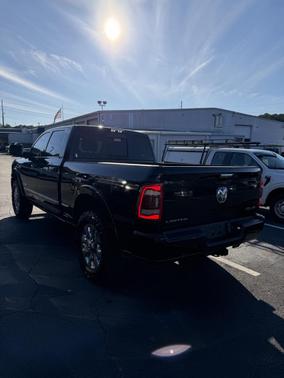 2019 RAM 2500 Limited Crew Cab 4x4 6'4' Box