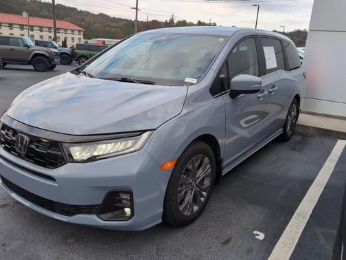 2025 Honda Odyssey Touring