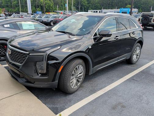 Stellar Black Metallic 2024 Cadillac XT4 Premium Luxury