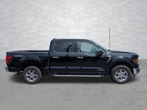 AGATE BLACK METALLIC 2024 Ford F-150 XLT