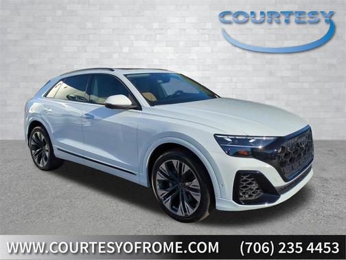 2025 Audi Q8 55 Premium Plus