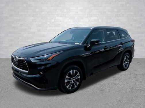2024 Toyota Highlander XSE