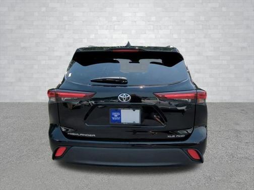 2024 Toyota Highlander XSE