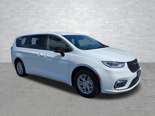 2025 Chrysler Pacifica L
