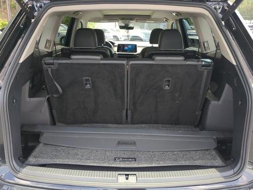 2024 Volkswagen Atlas 2.0T SEL Premium R-Line 4MOTION