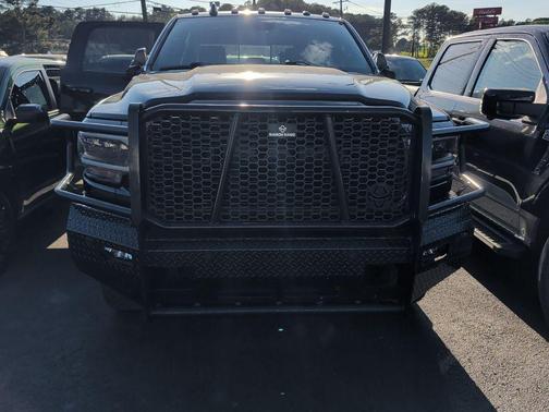 Diamond Black Crystal Pearlcoat 2021 RAM 2500 Laramie Mega Cab 4x4 6'4' Box