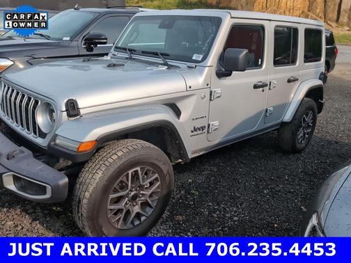 2024 Jeep Wrangler 4-Door Sahara 4x4