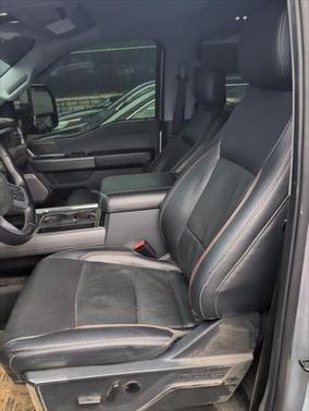 2023 Ford F-350 Lariat