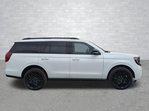 STAR WHITE MET TRI-COAT 2026 Ford Expedition Platinum