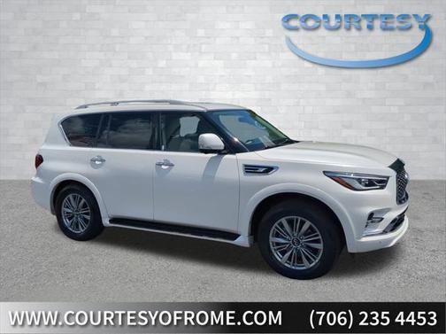 2023 INFINITI QX80 Luxe