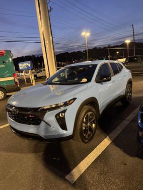 2024 Chevrolet Trax FWD 1RS