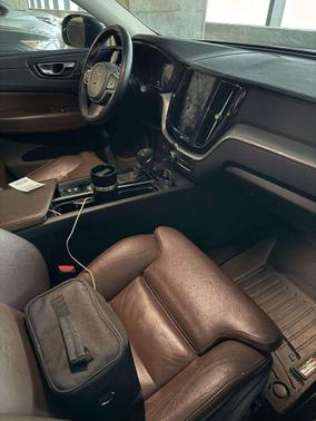 2019 Volvo XC60 T5 Momentum