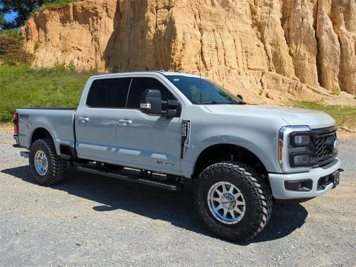 2025 Ford F-250 Lariat