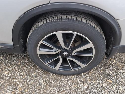 2020 Nissan Rogue SL