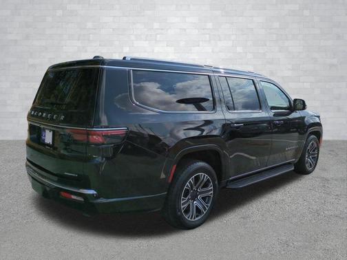 2024 Jeep Wagoneer L Series II 4x4