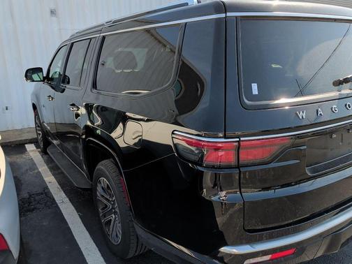 2024 Jeep Wagoneer L Series II 4x4