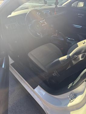 2017 Ford Mustang EcoBoost