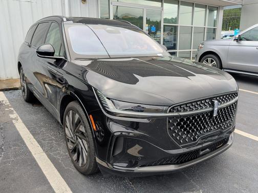 INFINITE BLACK MET CC 2025 Lincoln Nautilus Reserve