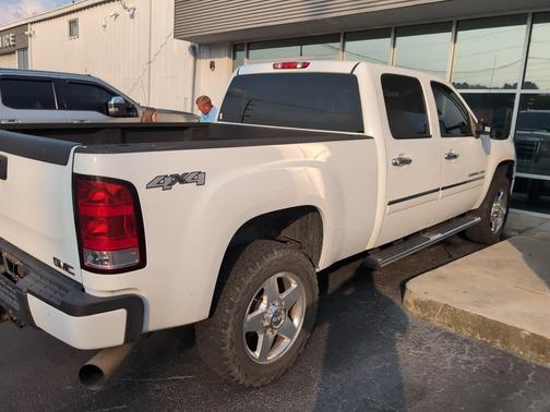 2014 GMC Sierra 2500 Denali