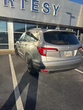2022 Honda Pilot AWD Special Edition