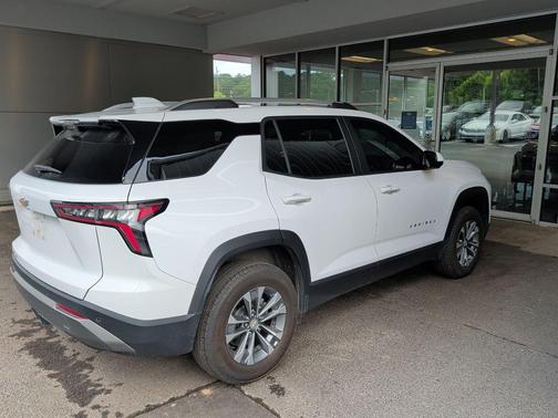 Summit White 2025 Chevrolet Equinox 1LT