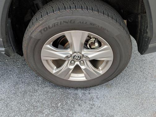 Magnetic Gray Metallic 2024 Toyota RAV4 XLE