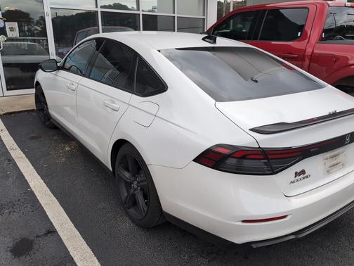 2023 Honda Accord Hybrid Sport-L