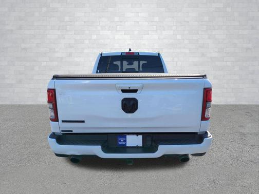 Bright White Clearcoat 2022 RAM 1500 Big Horn/Lone Star