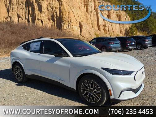 2025 Ford Mustang Mach-E Premium