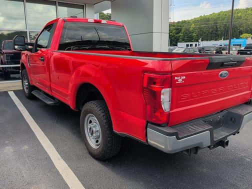 RACE RED 2022 Ford F-350 XL