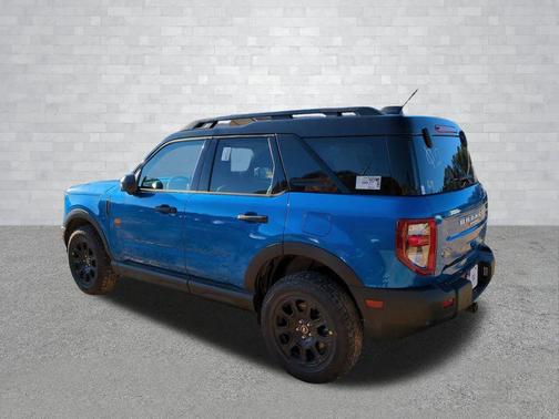 VELOCITY BLUE METALLIC 2025 Ford Bronco Sport Badlands