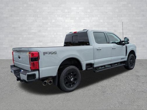 AVALANCHE 2026 Ford F-250 Lariat