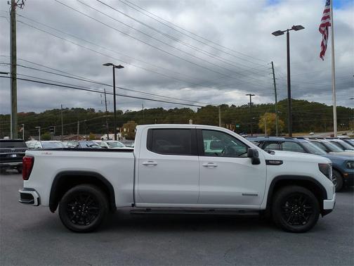 2025 GMC Sierra 1500 Elevation