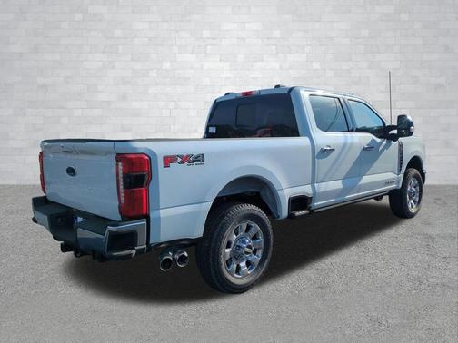 STAR WHITE 2026 Ford F-250 Lariat