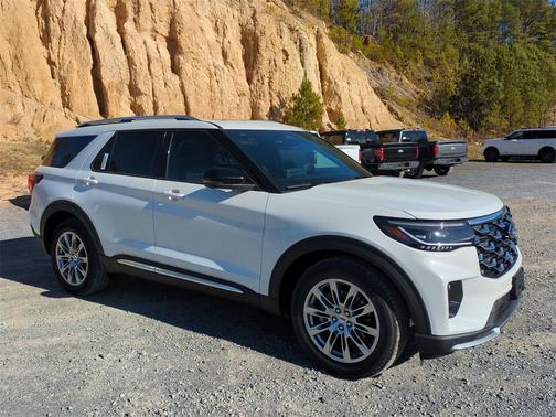 2026 Ford Explorer Platinum