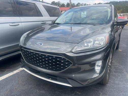 2020 Ford Escape Titanium