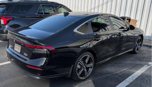 Crystal Black Pearl 2025 Honda Accord Hybrid Sport
