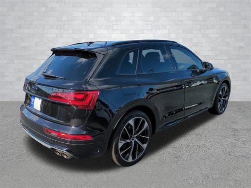 2023 Audi SQ5 3.0T Premium Plus