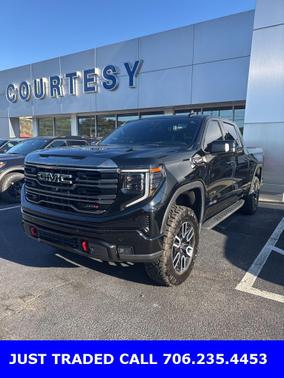 2022 GMC Sierra 1500 AT4