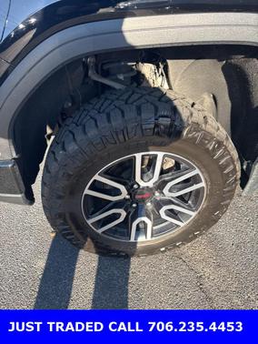 2022 GMC Sierra 1500 AT4