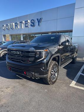 2022 GMC Sierra 1500 AT4