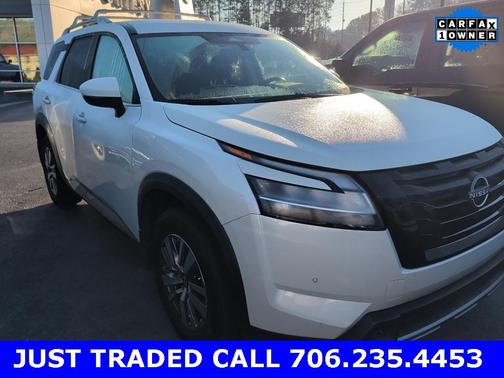 2023 Nissan Pathfinder SL 4WD