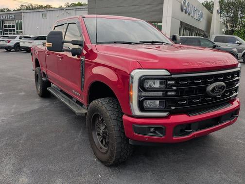 RAPID RED 2024 Ford F-250 Lariat