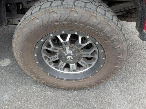 RAPID RED 2024 Ford F-250 Lariat