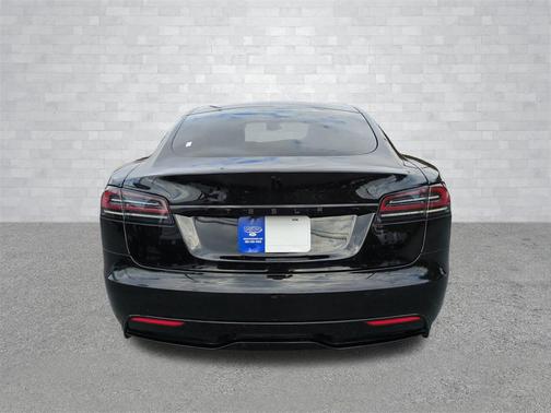 2024 Tesla Model S Long Range