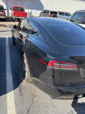 2024 Tesla Model S Long Range