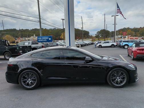 2024 Tesla Model S Long Range