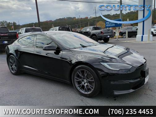 2024 Tesla Model S Long Range