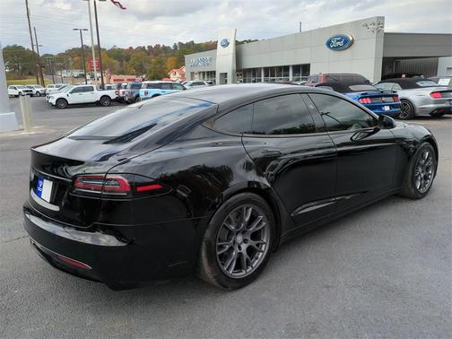 2024 Tesla Model S Long Range