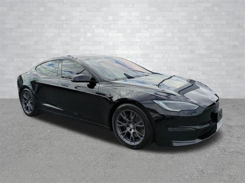 2024 Tesla Model S Long Range